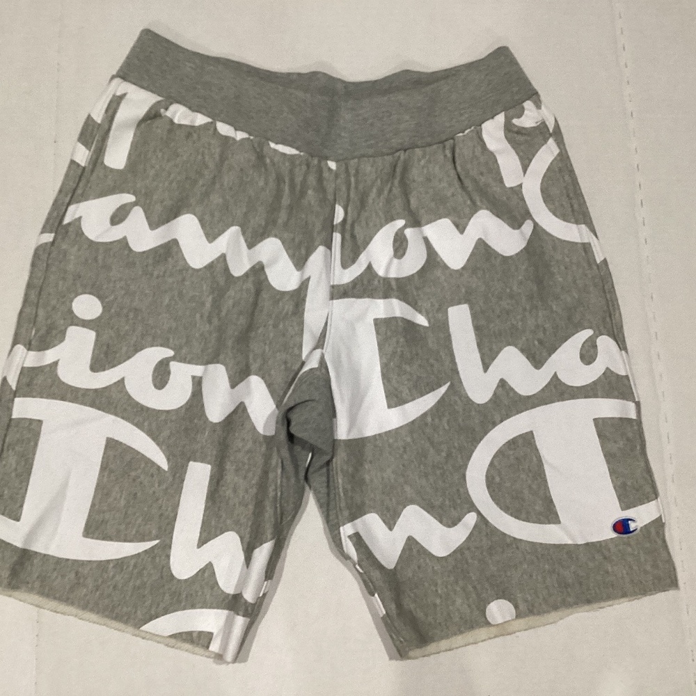 CHAMPION White & Gray Men Short size L new
